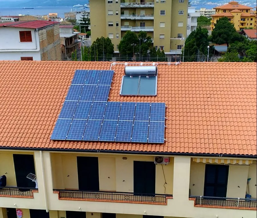 Solare termico redel Impianto fotovoltaico installato da REDEL